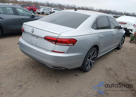 2021 Volkswagen Passat 2.0T Se from USA, damaged, VIN 1VWSA7A36MC013750